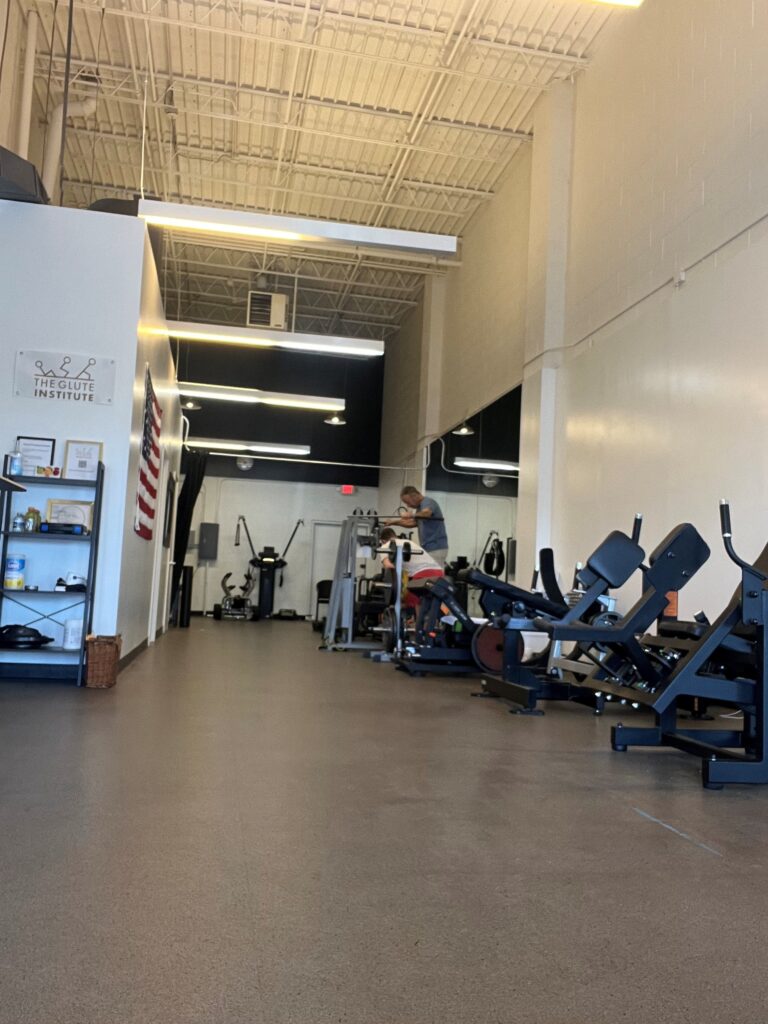 Duncan working with Trainer, Ian